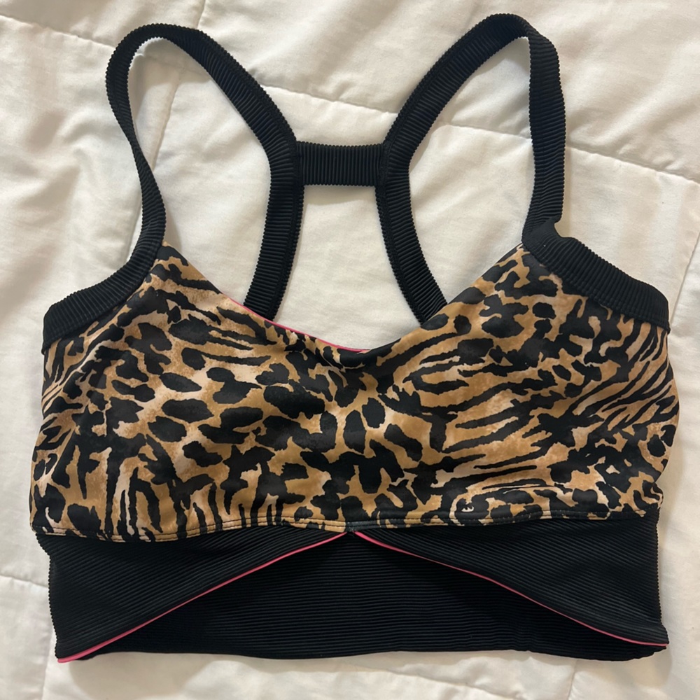 🔥Beach Riot Sport Top 🔥Brand New🔥 Size Medium